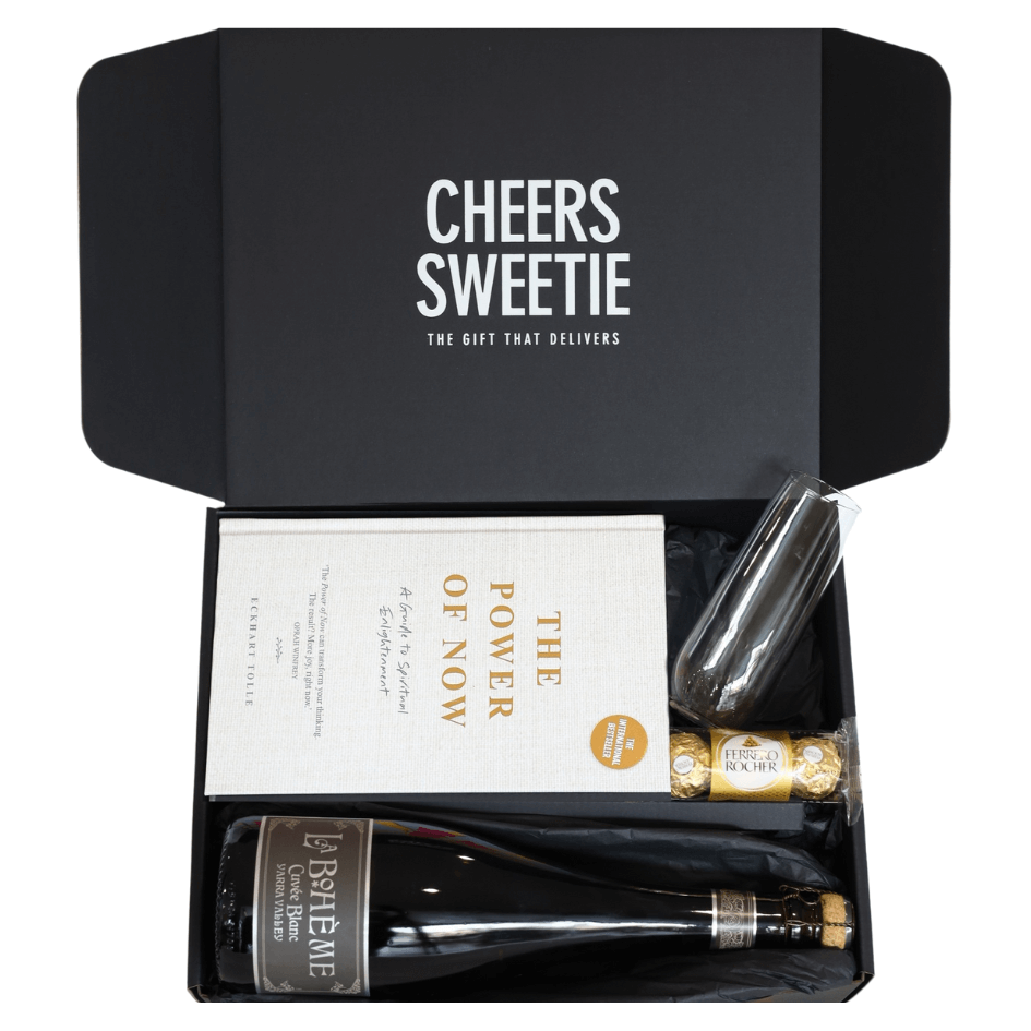 Bubbles & Book Gift Hamper
