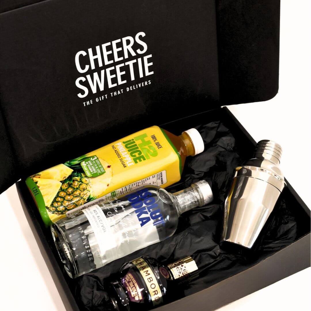 French Martini Cocktail Kit Gift Hamper