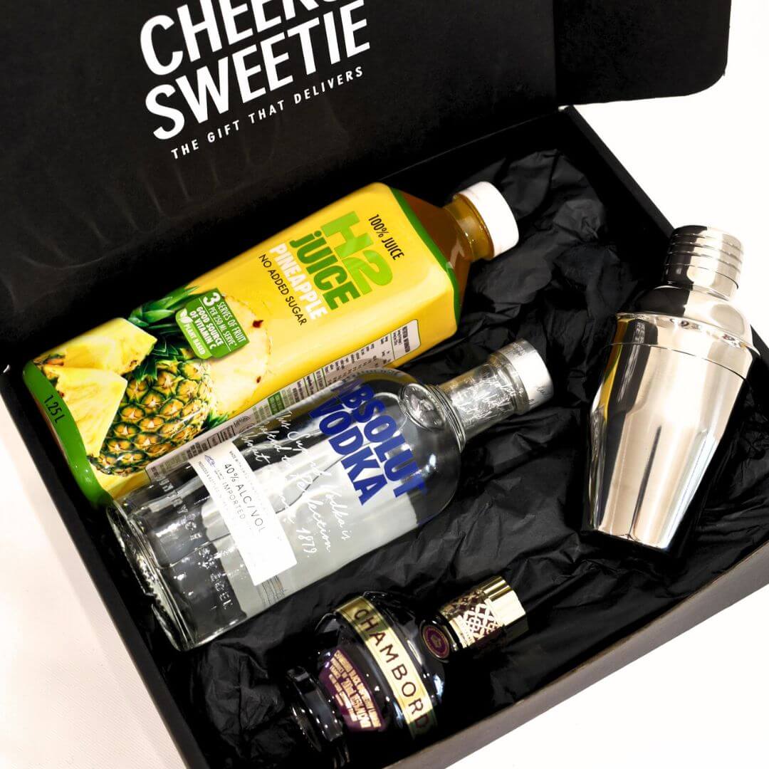 French Martini Cocktail Kit Hamper