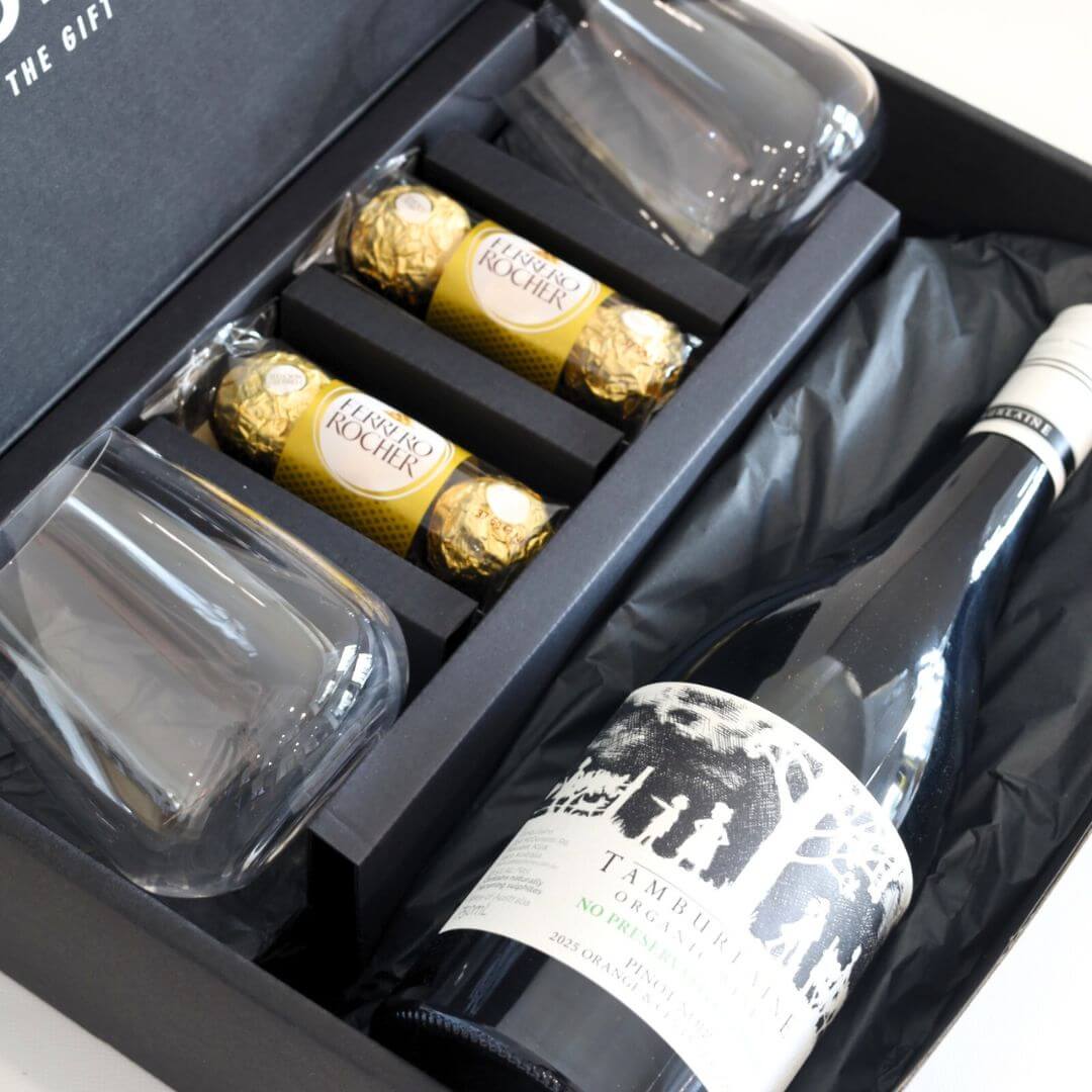 Pinot Noir Red Wine Hamper